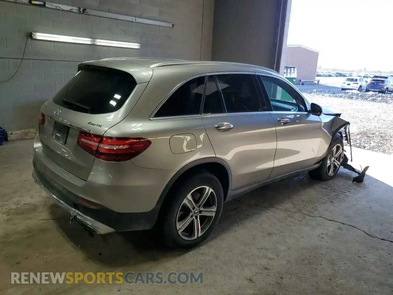 3 Photograph of a damaged car WDC0G4KB3KV196887 MERCEDES-BENZ GLC-CLASS 2019