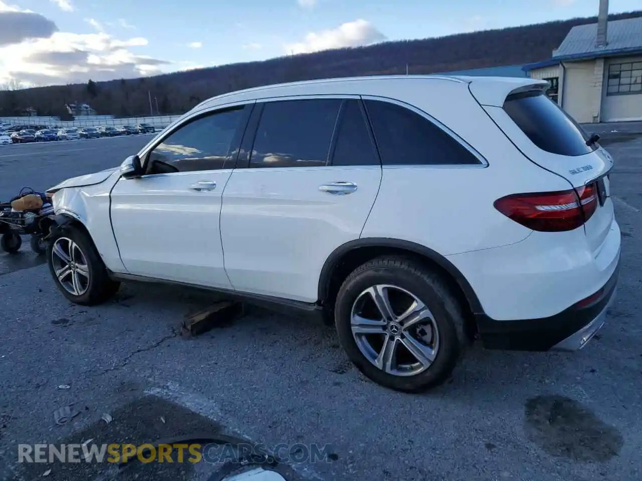 2 Фотография поврежденного автомобиля WDC0G4KB4KV133751 MERCEDES-BENZ GLC-CLASS 2019