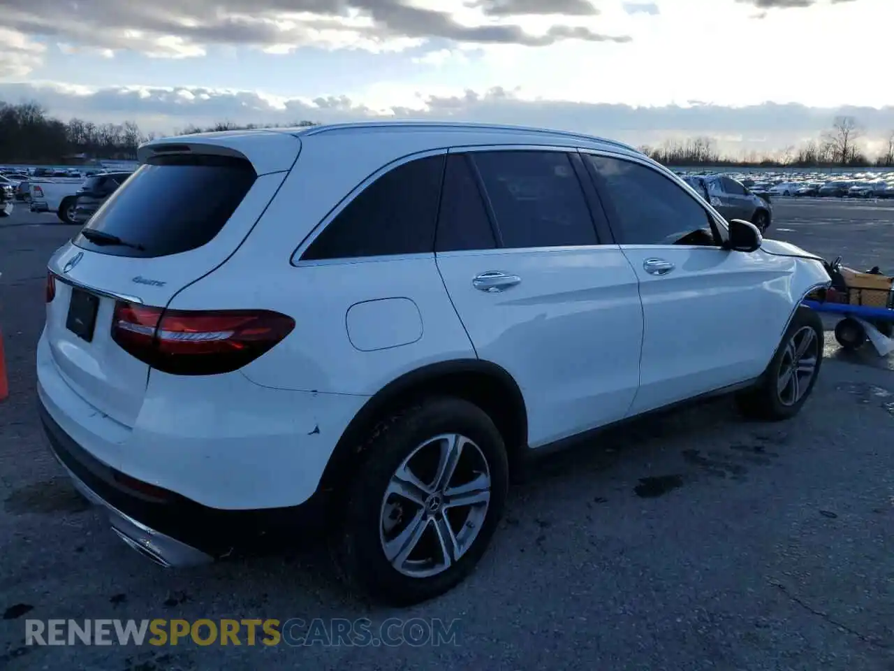3 Фотография поврежденного автомобиля WDC0G4KB4KV133751 MERCEDES-BENZ GLC-CLASS 2019