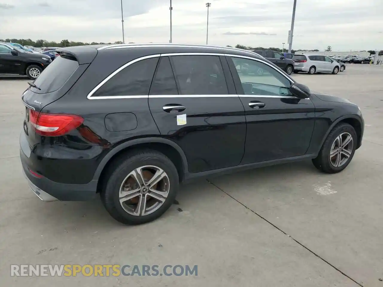3 Фотография поврежденного автомобиля WDC0G4KB4KV166295 MERCEDES-BENZ GLC-CLASS 2019