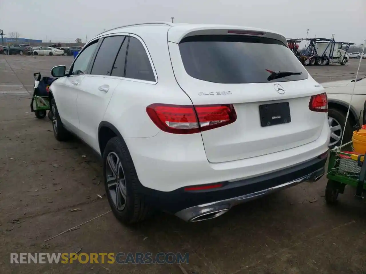 3 Photograph of a damaged car WDC0G4KB8KV132103 MERCEDES-BENZ GLC-CLASS 2019