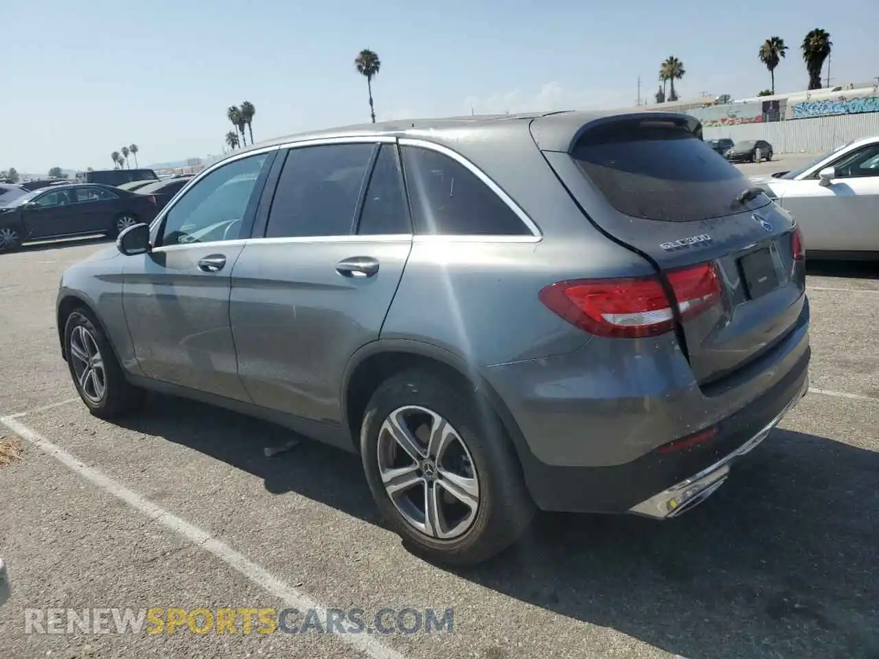 2 Photograph of a damaged car WDC0G4KB9KF660310 MERCEDES-BENZ GLC-CLASS 2019