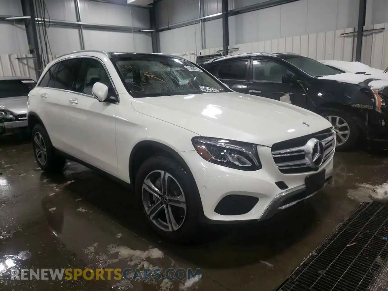 1 Фотография поврежденного автомобиля WDC0G4KB9KV189801 MERCEDES-BENZ GLC-CLASS 2019