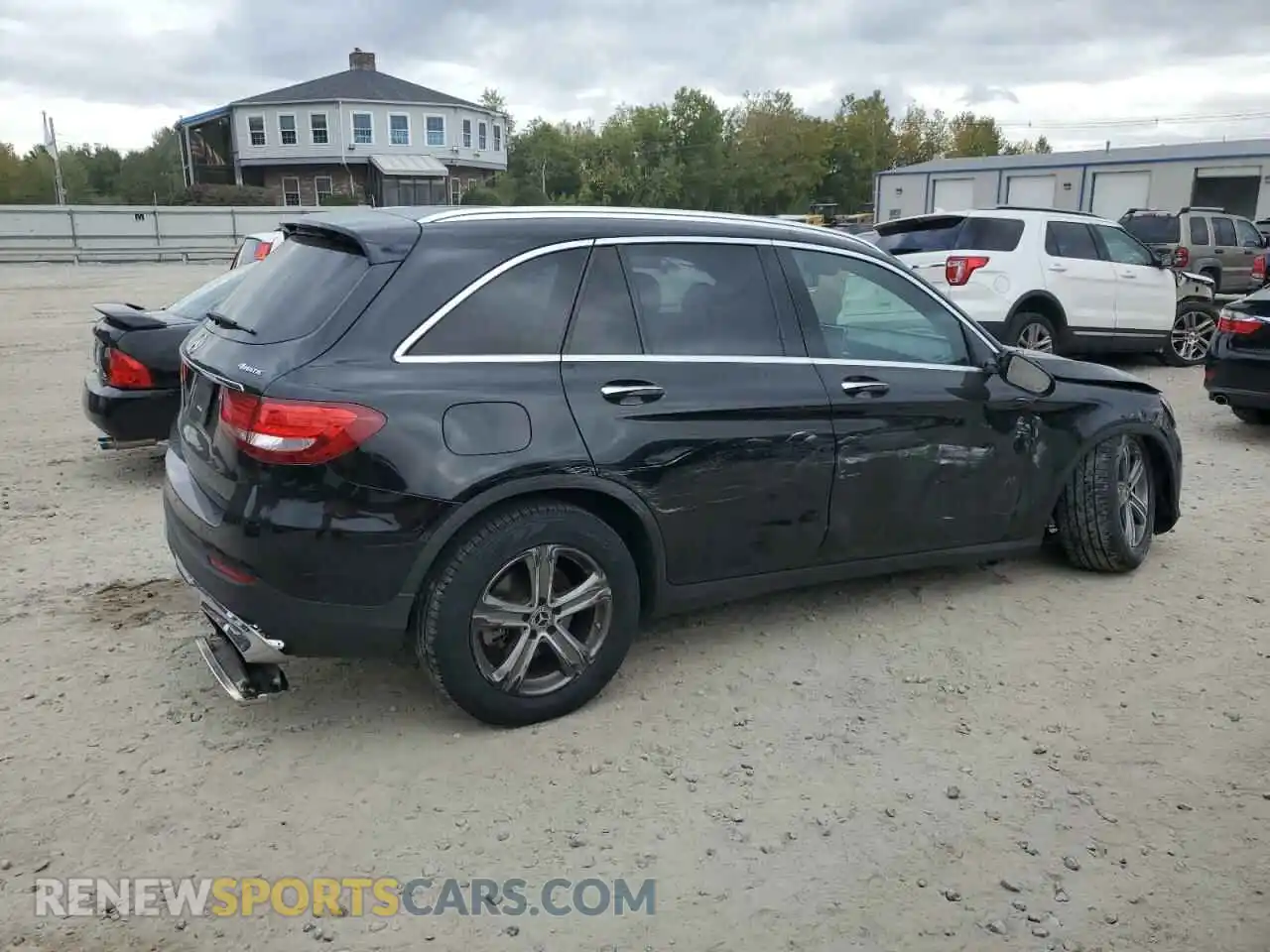 3 Photograph of a damaged car WDC0G4KBXKF560796 MERCEDES-BENZ GLC-CLASS 2019