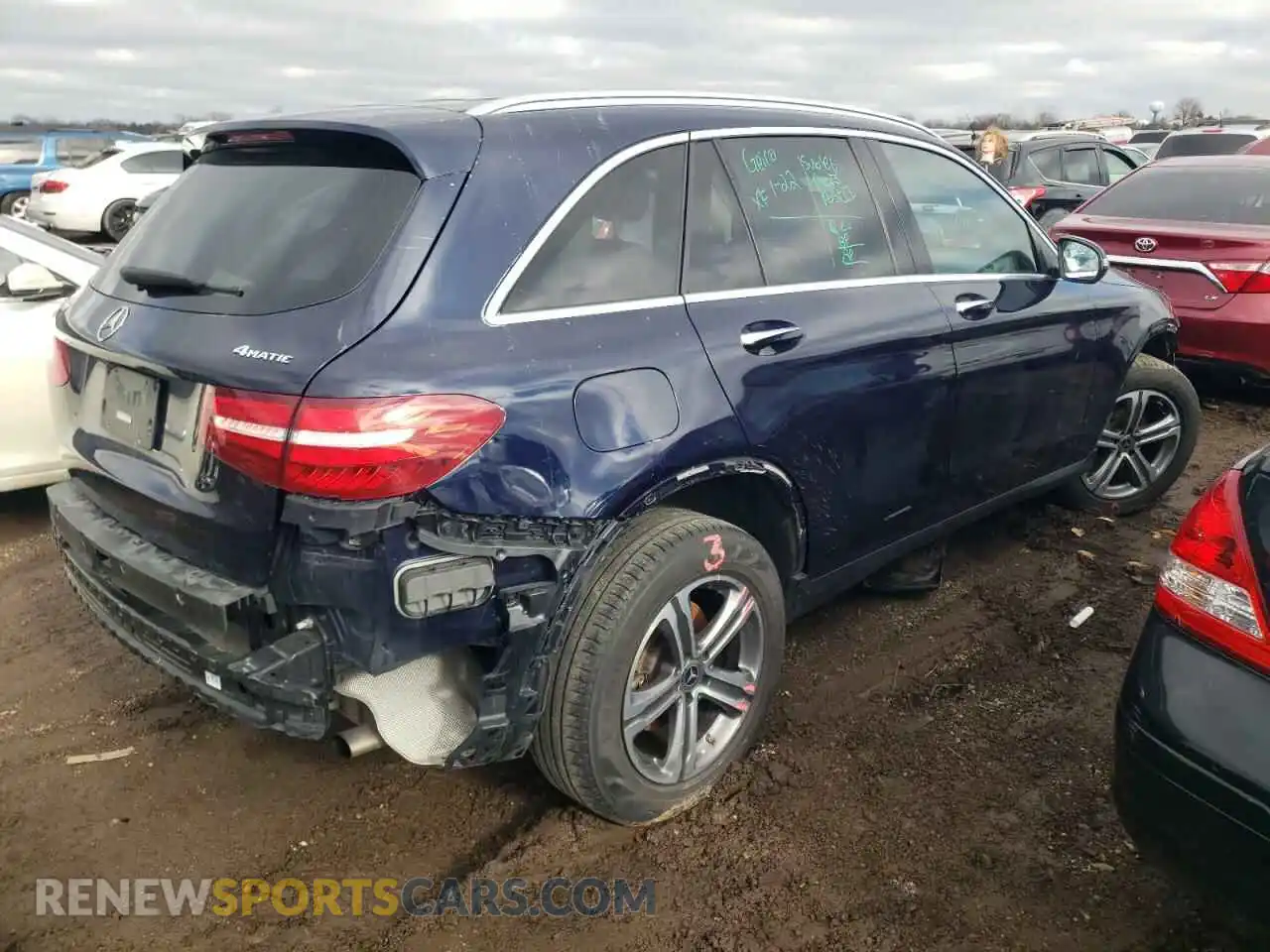 3 Photograph of a damaged car WDC0G4KBXKF662034 MERCEDES-BENZ GLC-CLASS 2019