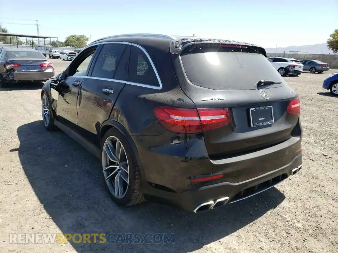 3 fotografías del automóvil dañado WDC0G8JB6KF486852 MERCEDES-BENZ GLC-CLASS 2019
