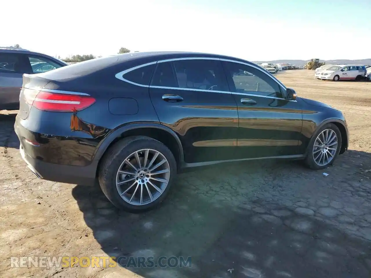 3 Photograph of a damaged car WDC0J4KB0KF520681 MERCEDES-BENZ GLC-CLASS 2019