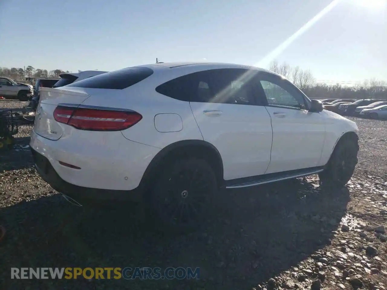 3 Photograph of a damaged car WDC0J4KB2KF571969 MERCEDES-BENZ GLC-CLASS 2019