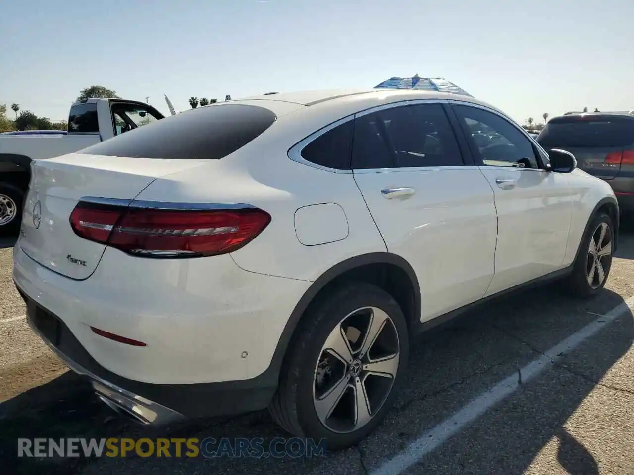 3 Photograph of a damaged car WDC0J4KB7KF627632 MERCEDES-BENZ GLC-CLASS 2019