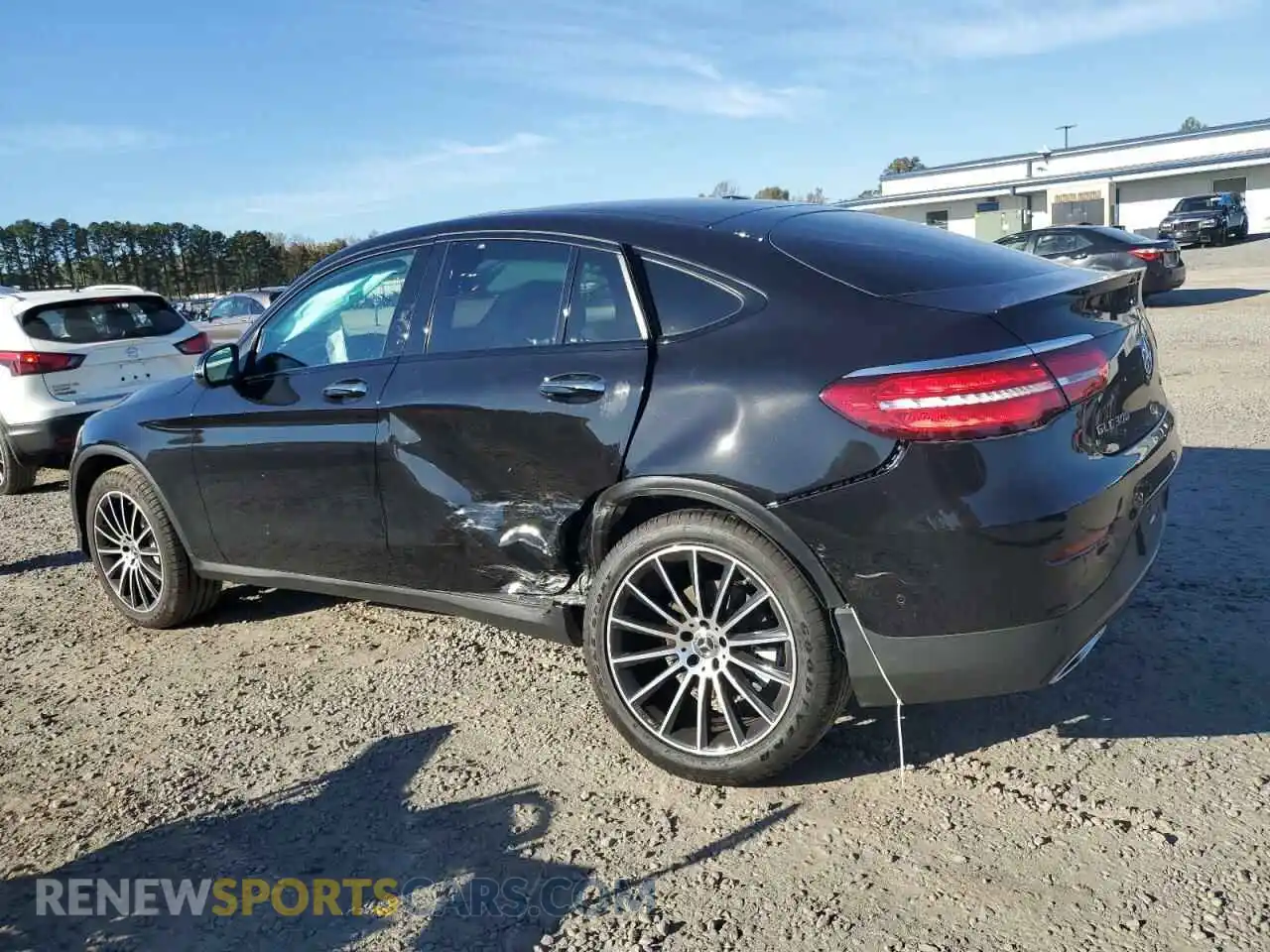 2 Photograph of a damaged car WDC0J4KB8KF560703 MERCEDES-BENZ GLC-CLASS 2019
