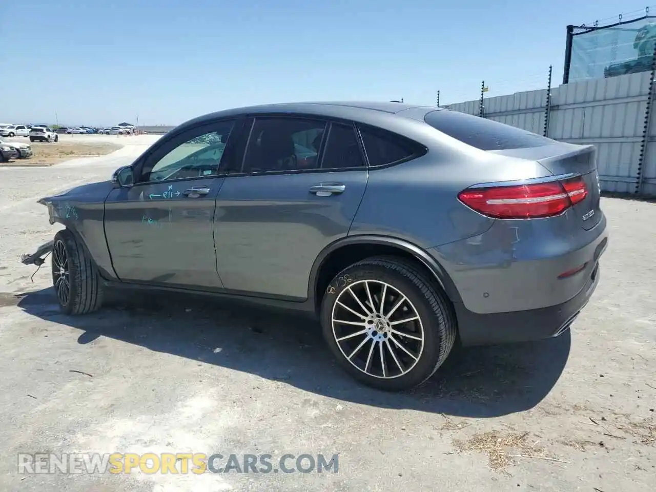 2 Photograph of a damaged car WDC0J4KB9KF664150 MERCEDES-BENZ GLC-CLASS 2019
