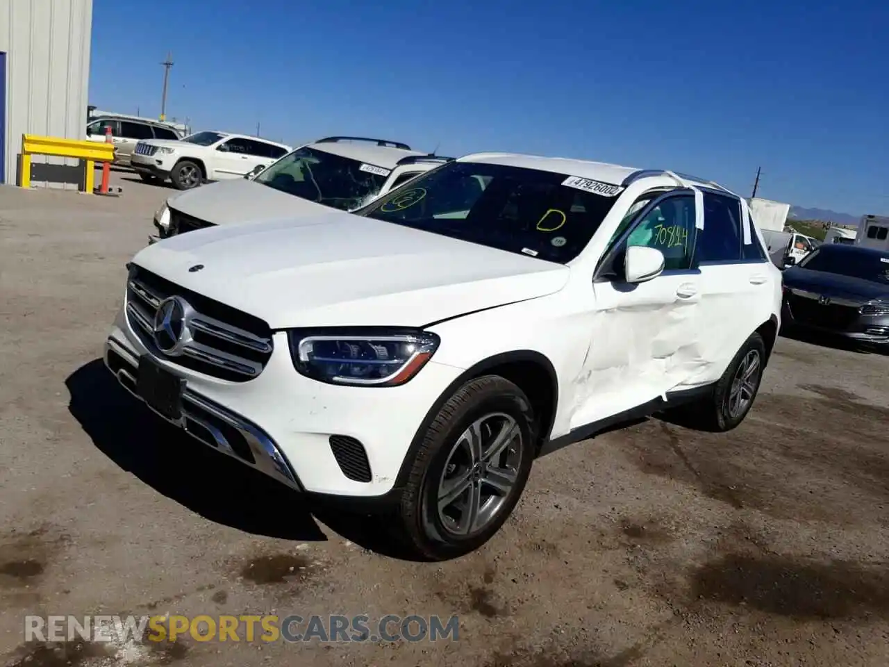 2 Photograph of a damaged car WDC0G8DB2LF695261 MERCEDES-BENZ GLC-CLASS 2020