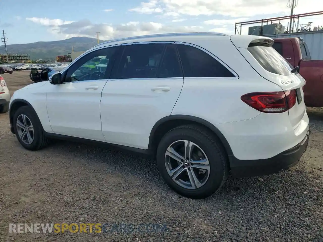 2 Photograph of a damaged car WDC0G8DB2LF754552 MERCEDES-BENZ GLC-CLASS 2020