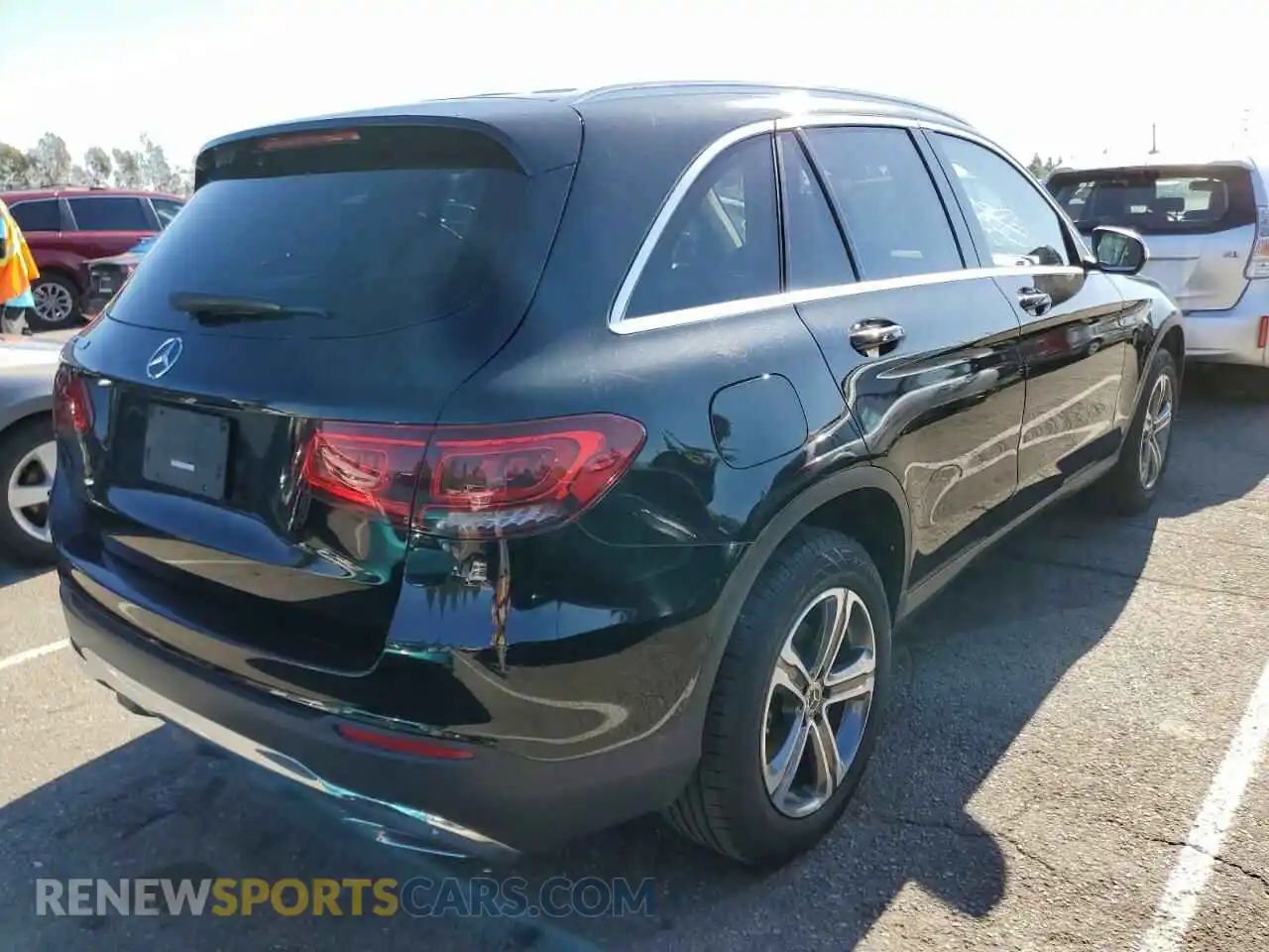 3 Photograph of a damaged car WDC0G8DB7LF735317 MERCEDES-BENZ GLC-CLASS 2020