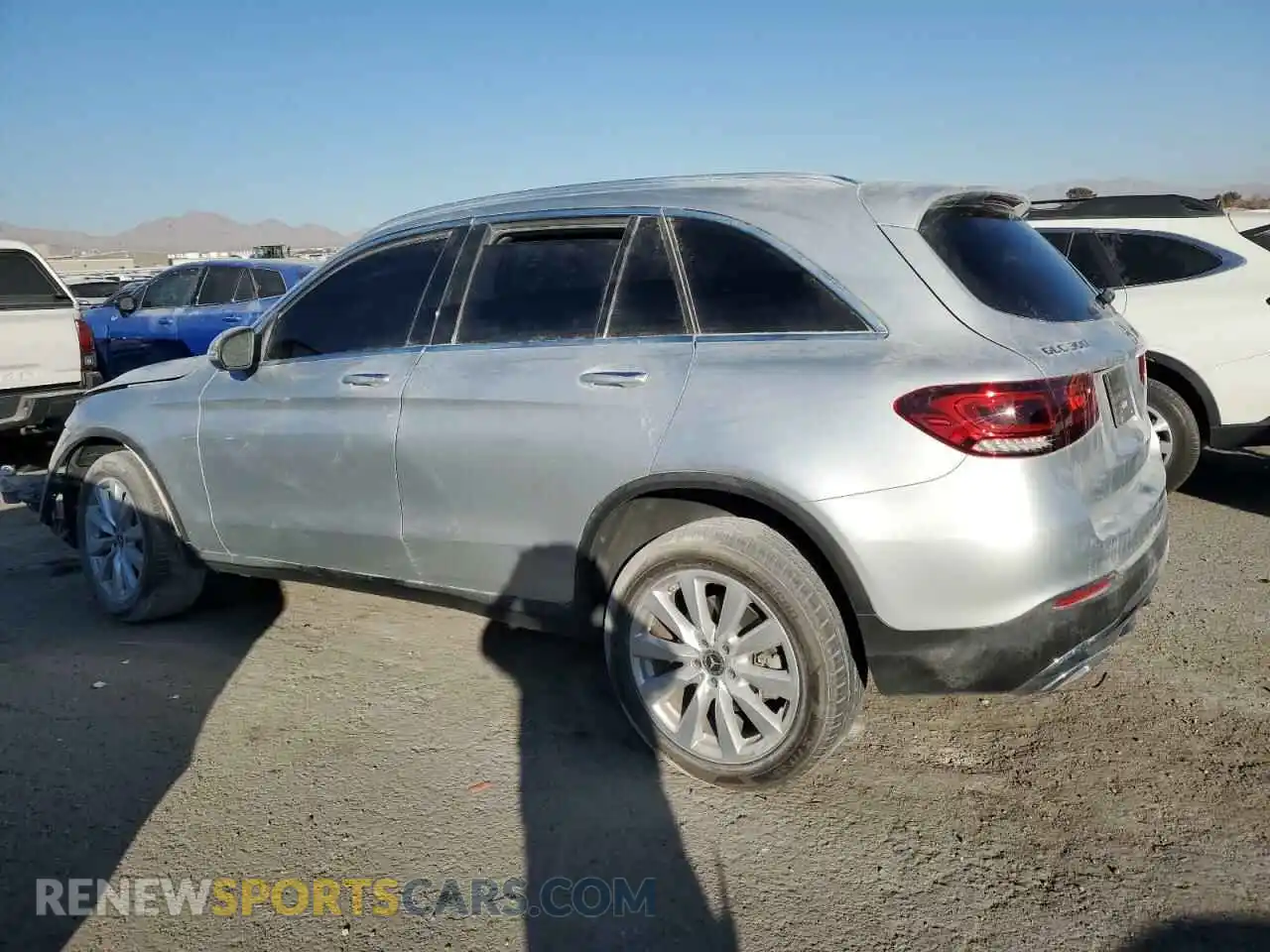 2 Photograph of a damaged car WDC0G8DB8LF673135 MERCEDES-BENZ GLC-CLASS 2020