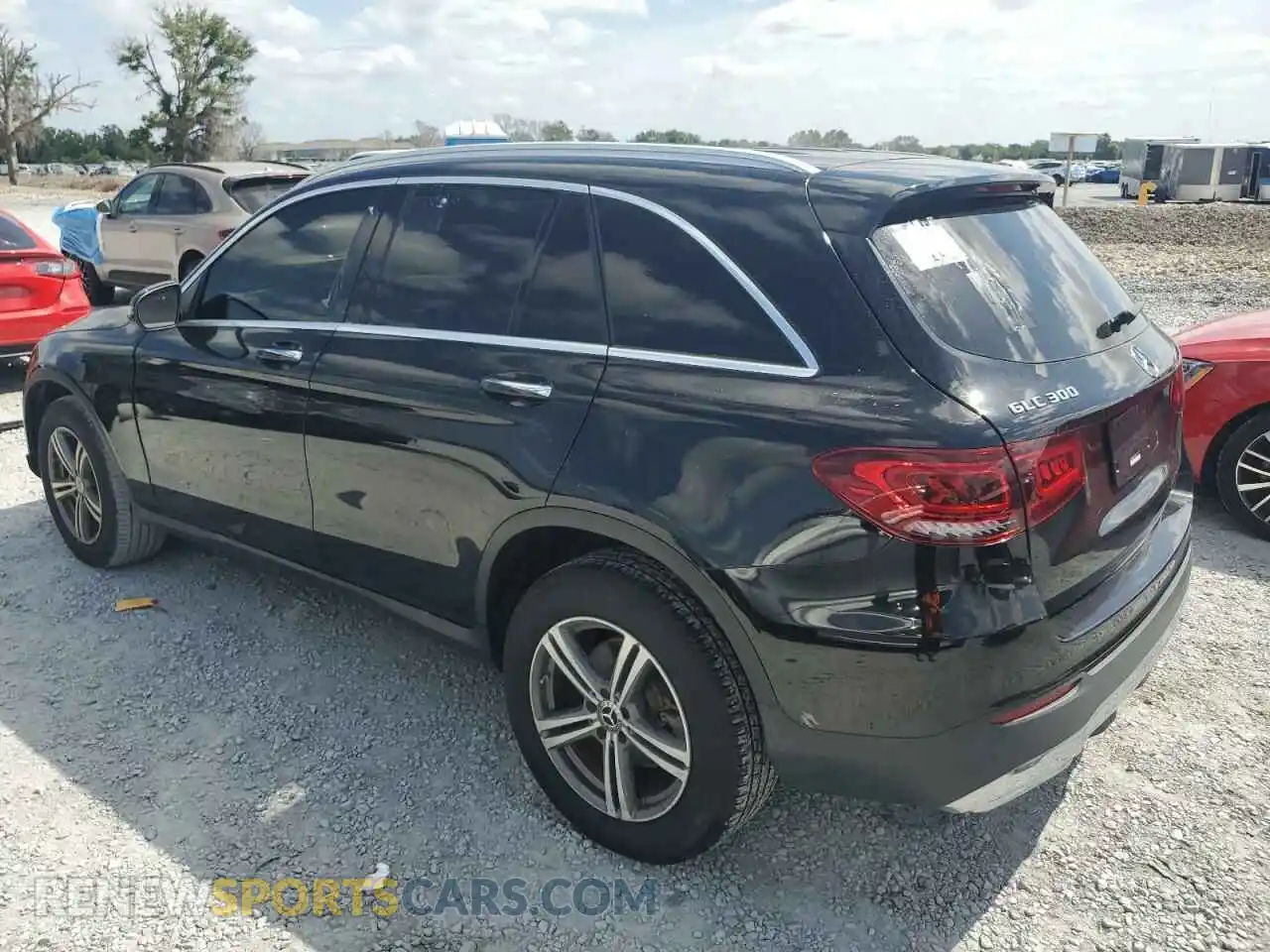 2 Photograph of a damaged car WDC0G8DB8LF726349 MERCEDES-BENZ GLC-CLASS 2020