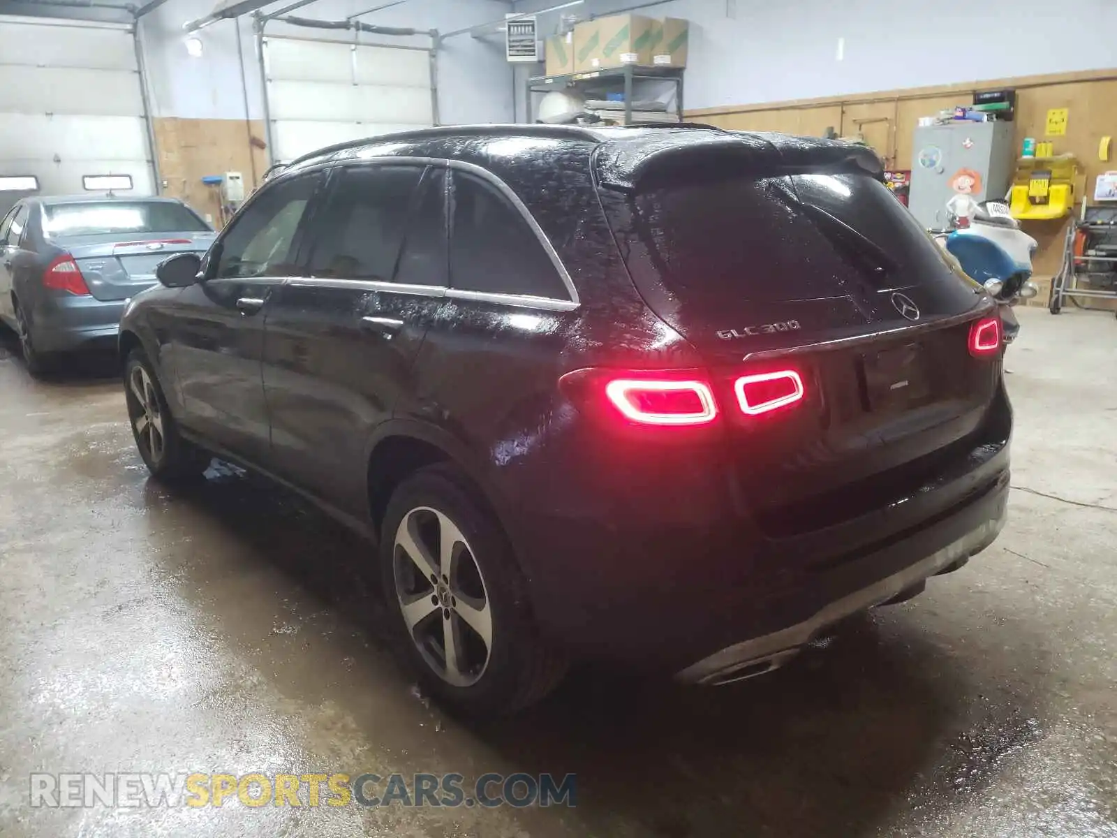 3 Photograph of a damaged car WDC0G8EB2LF690141 MERCEDES-BENZ GLC-CLASS 2020