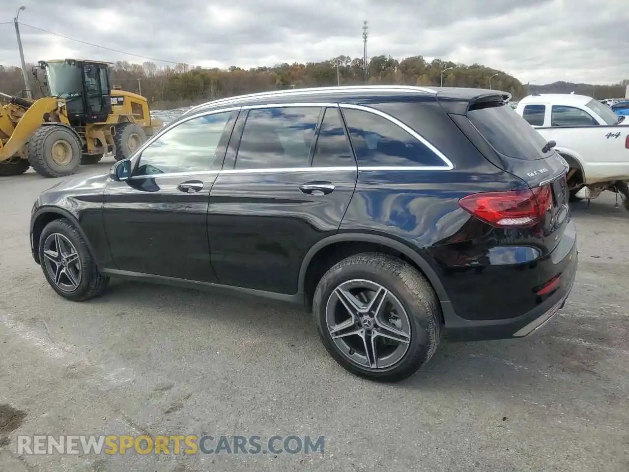 2 Photograph of a damaged car WDC0G8EB2LF697820 MERCEDES-BENZ GLC-CLASS 2020