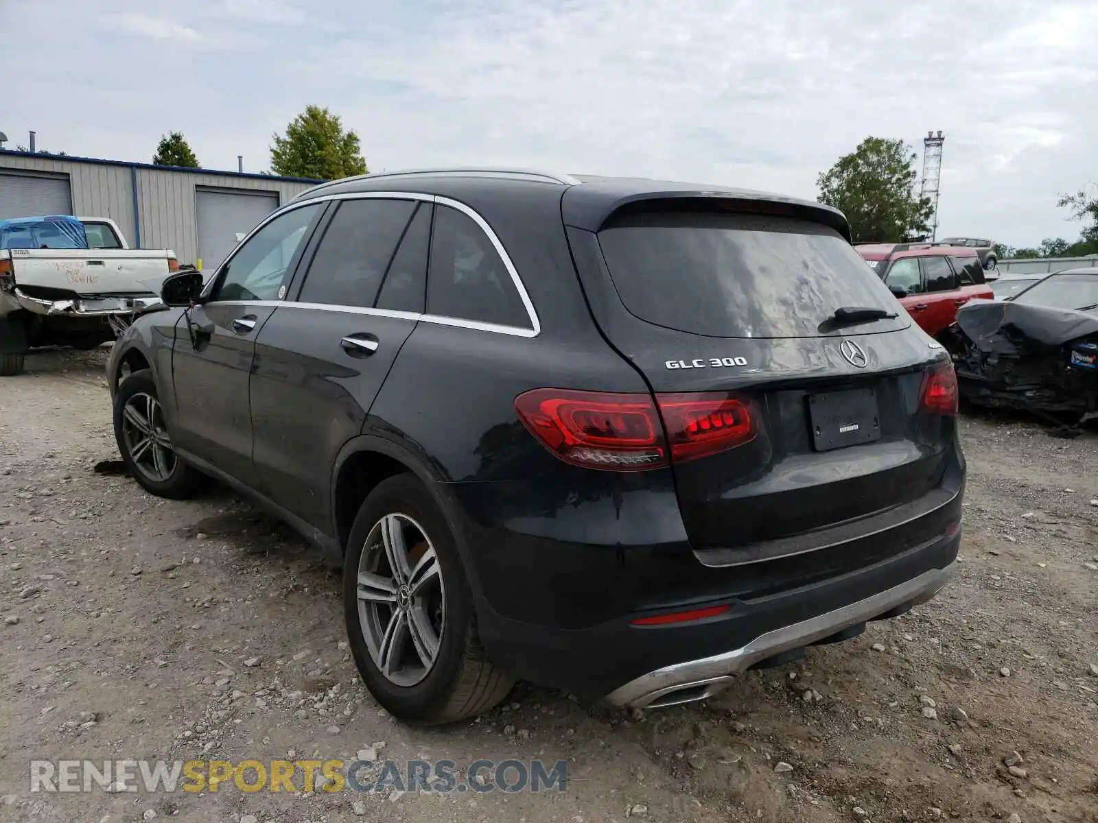 3 Photograph of a damaged car WDC0G8EB7LF673741 MERCEDES-BENZ GLC-CLASS 2020