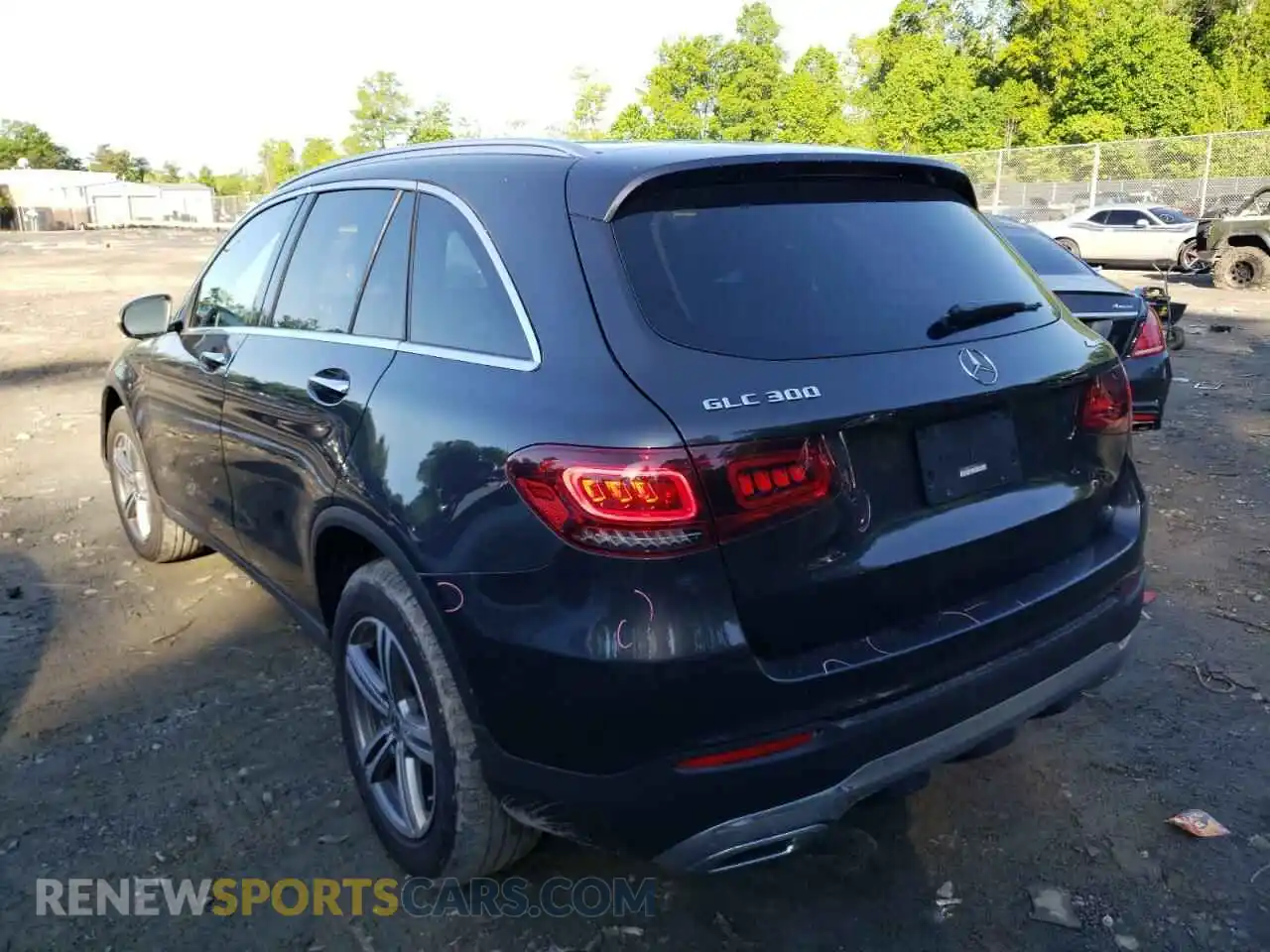 3 Photograph of a damaged car WDC0G8EB7LF704941 MERCEDES-BENZ GLC-CLASS 2020