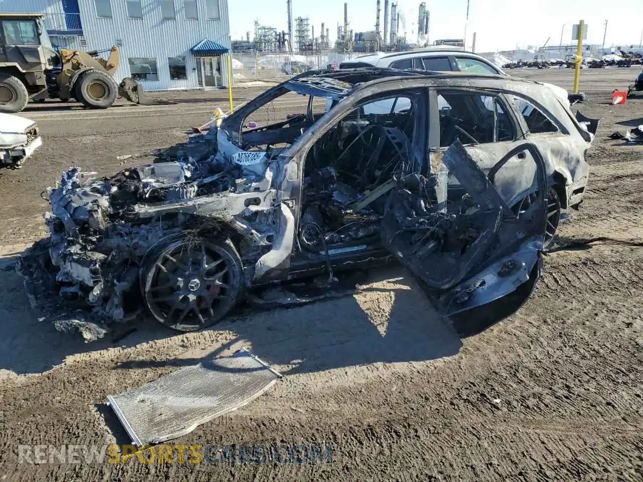 1 Photograph of a damaged car WDC0G8KB5LF715358 MERCEDES-BENZ GLC-CLASS 2020