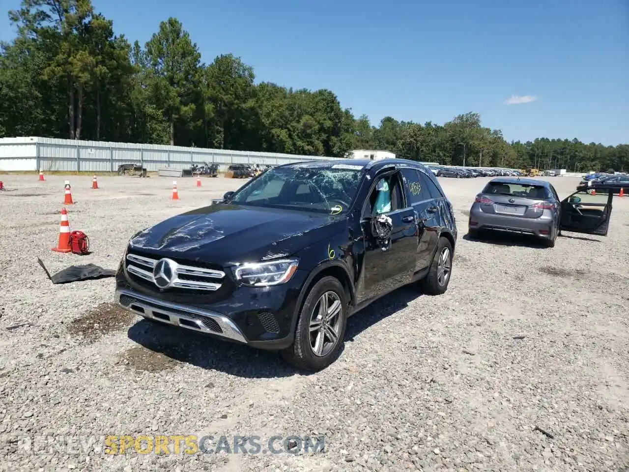 2 Photograph of a damaged car W1N0G8DB3MV284733 MERCEDES-BENZ GLC-CLASS 2021