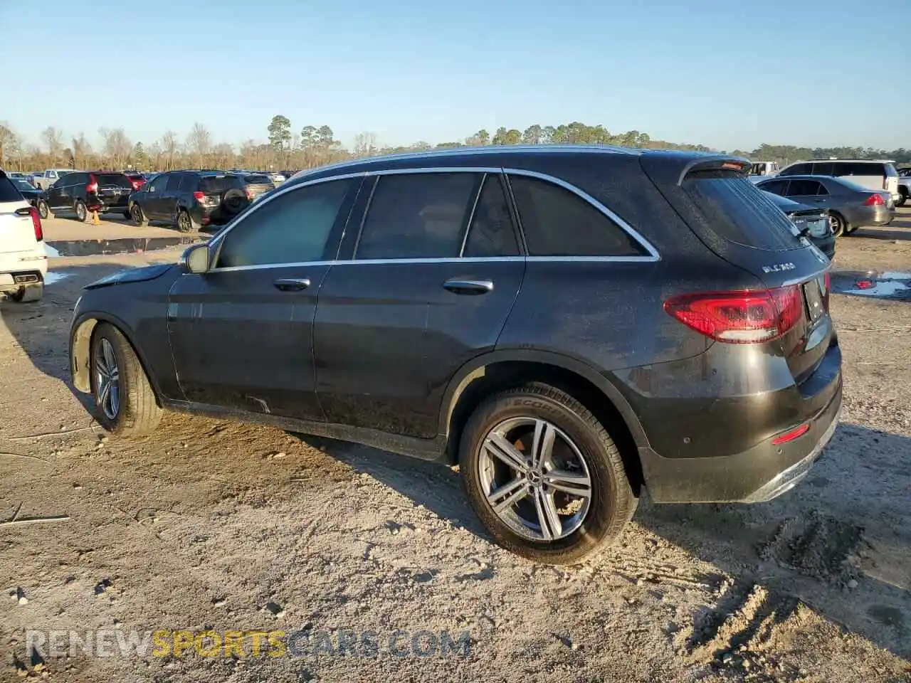 2 Photograph of a damaged car W1N0G8DB4MV269352 MERCEDES-BENZ GLC-CLASS 2021