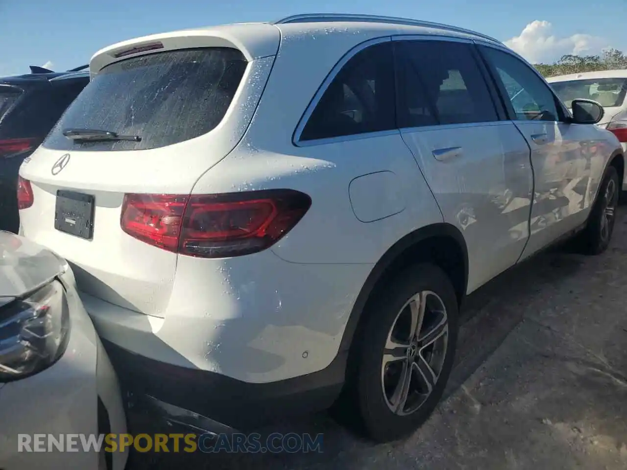 3 Photograph of a damaged car W1N0G8DB9MF937205 MERCEDES-BENZ GLC-CLASS 2021