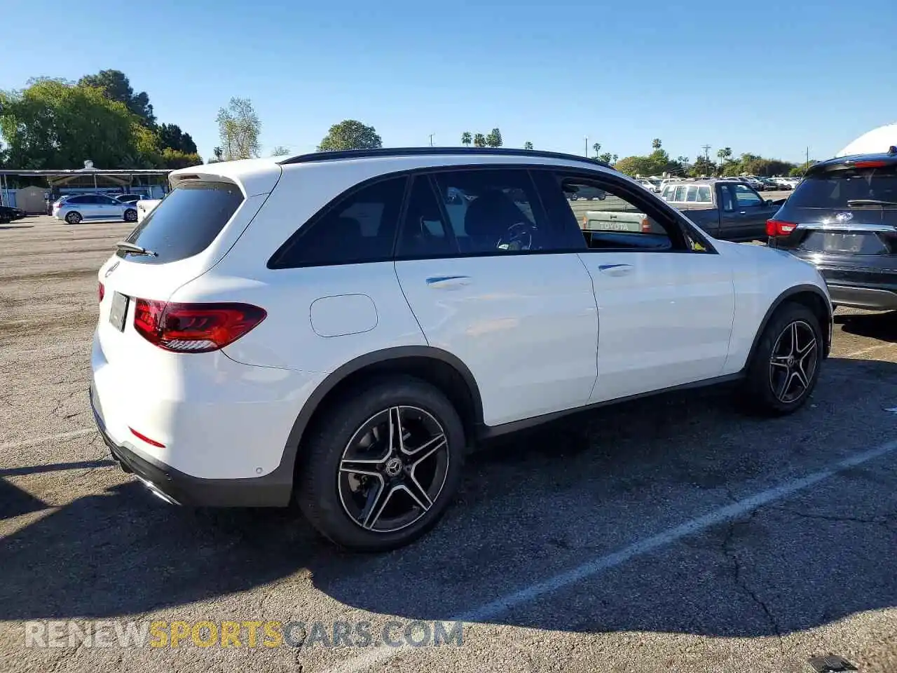 3 Photograph of a damaged car W1N0G8DBXMF912605 MERCEDES-BENZ GLC-CLASS 2021