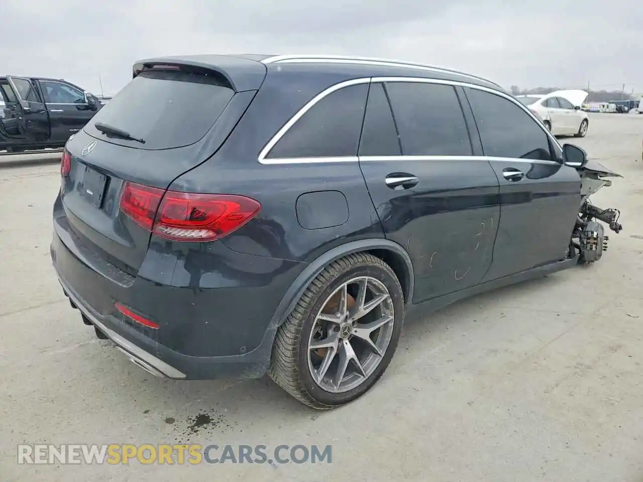 3 Photograph of a damaged car W1N0G8DBXMF933177 MERCEDES-BENZ GLC-CLASS 2021