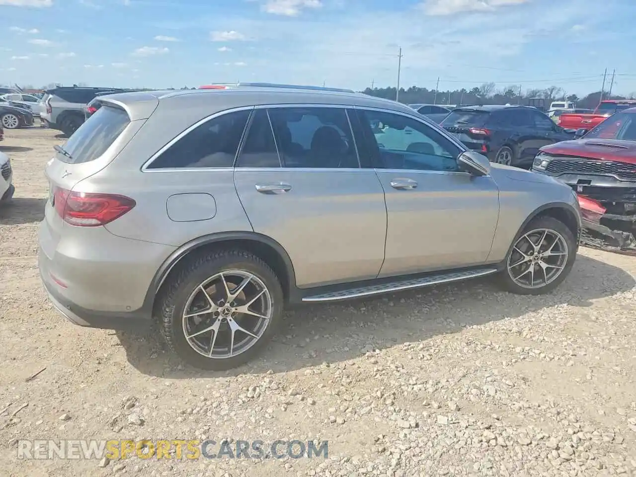 3 Photograph of a damaged car W1N0G8DBXMV263362 MERCEDES-BENZ GLC-CLASS 2021