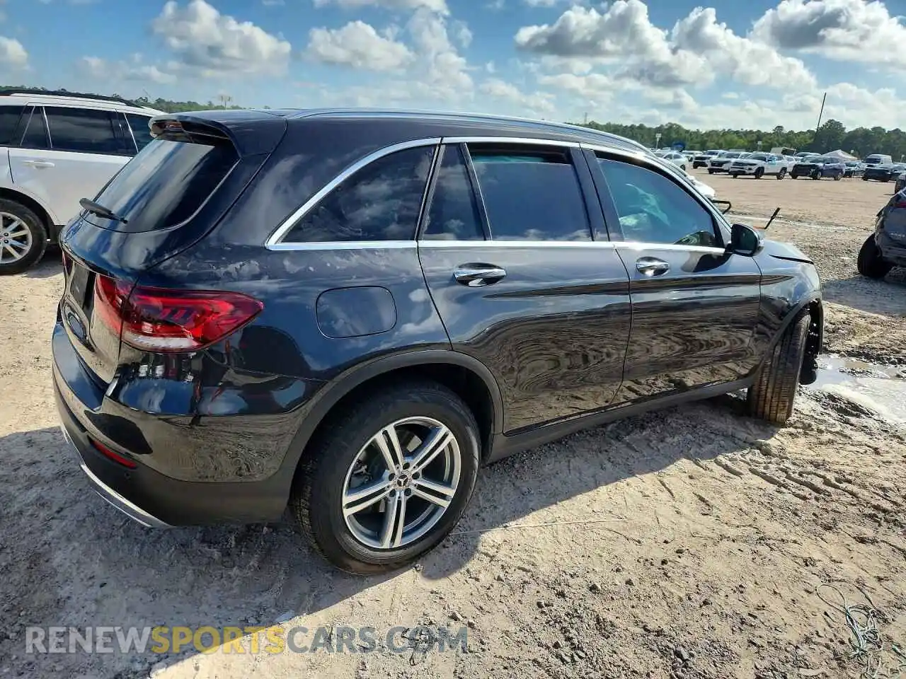 3 Photograph of a damaged car W1N0G8DBXMV263877 MERCEDES-BENZ GLC-CLASS 2021