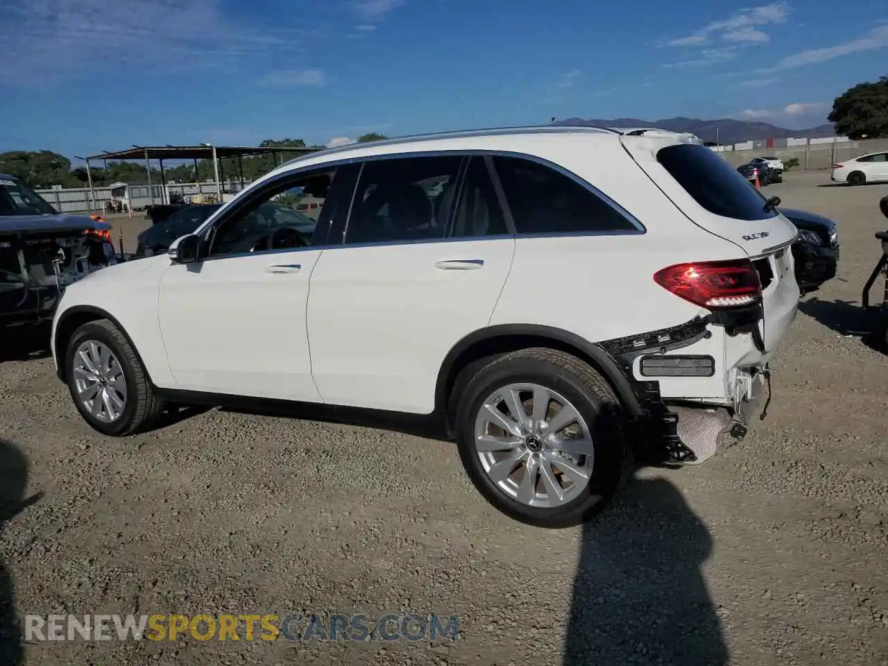 2 Photograph of a damaged car W1N0G8DBXMV265791 MERCEDES-BENZ GLC-CLASS 2021