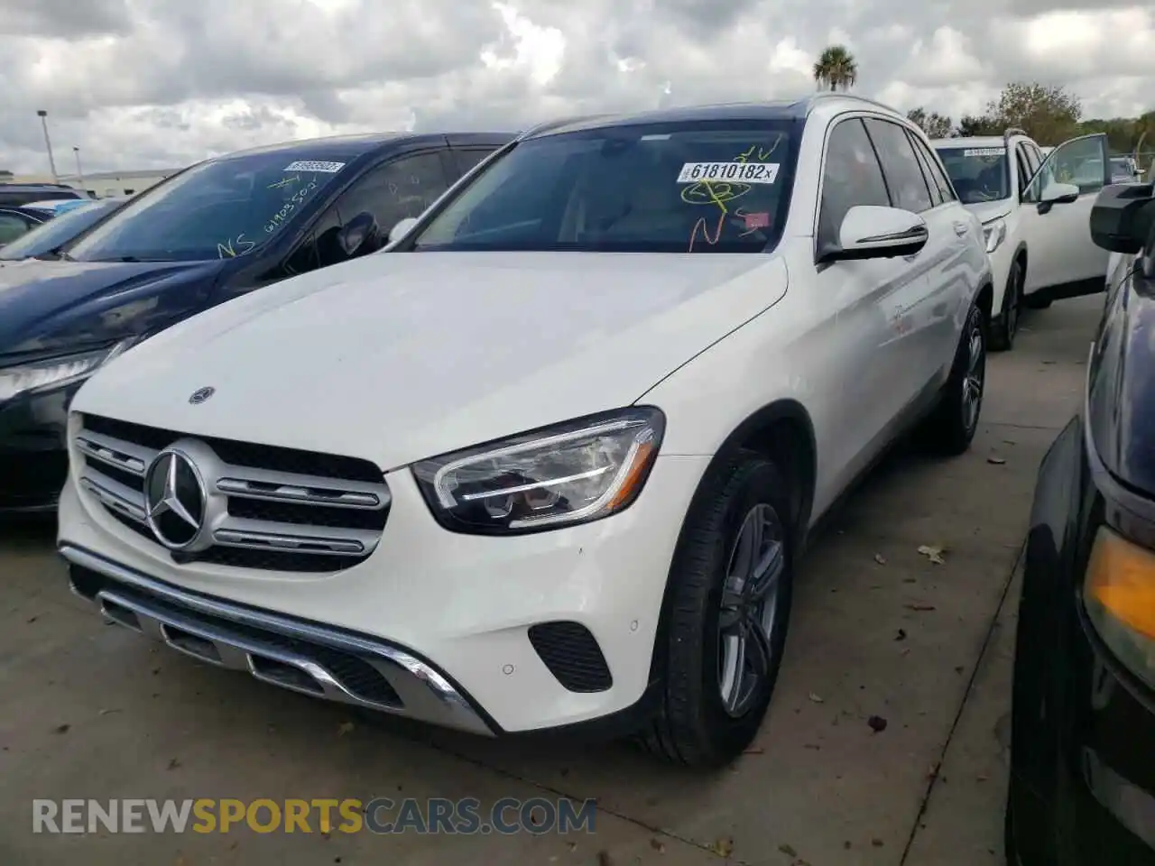 2 Photograph of a damaged car W1N0G8DBXMV274605 MERCEDES-BENZ GLC-CLASS 2021