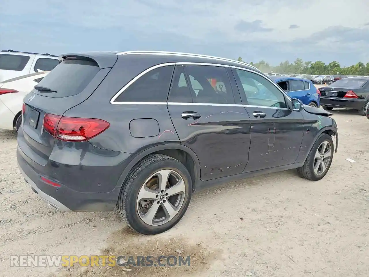 3 fotografías del automóvil dañado W1N0G8DBXMV323950 MERCEDES-BENZ GLC-CLASS 2021