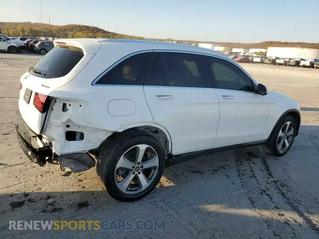 3 Фотография поврежденного автомобиля W1N0G8EB1MF891044 MERCEDES-BENZ GLC-CLASS 2021