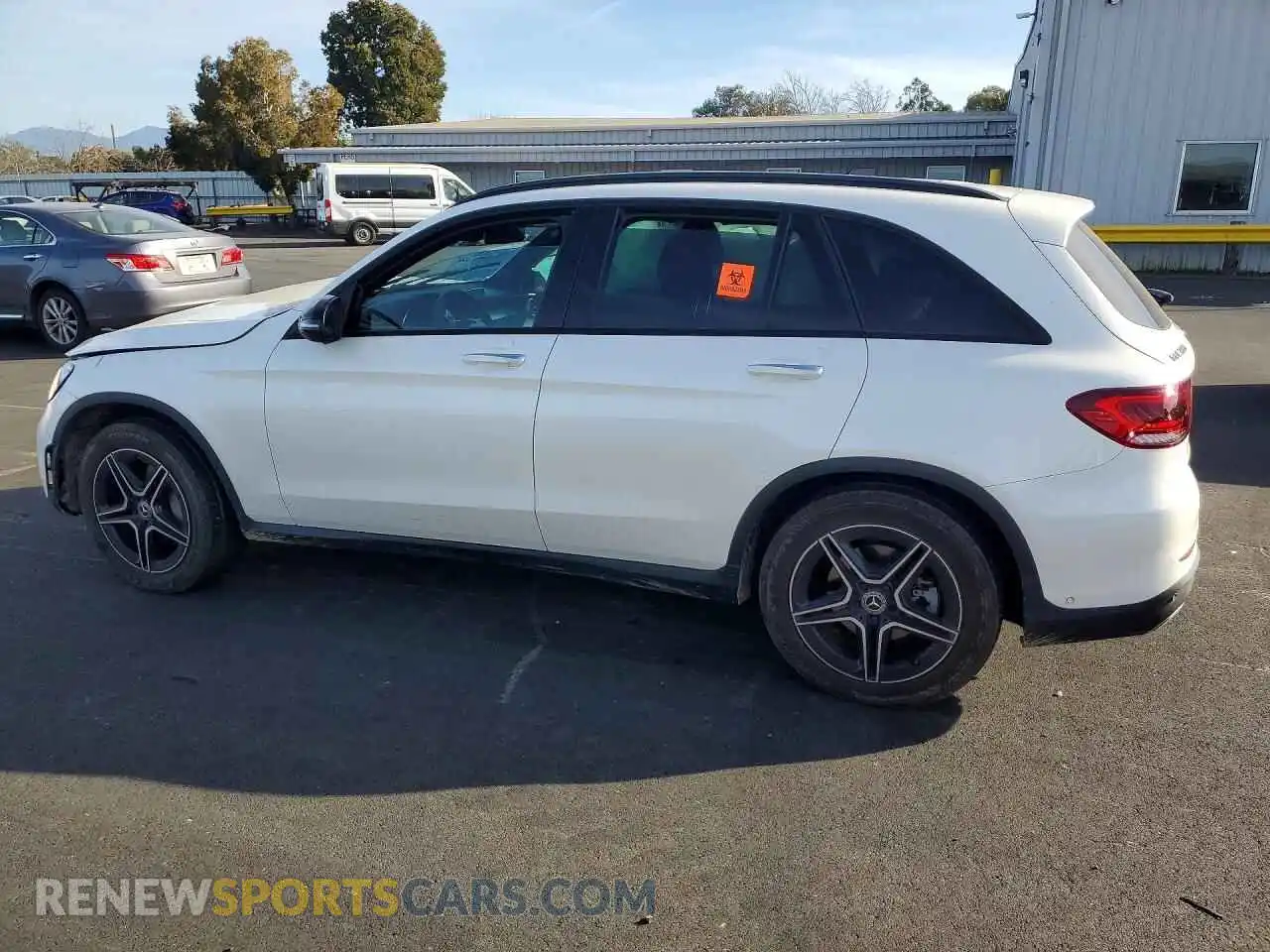 2 Photograph of a damaged car W1N0G8EB2MF867657 MERCEDES-BENZ GLC-CLASS 2021