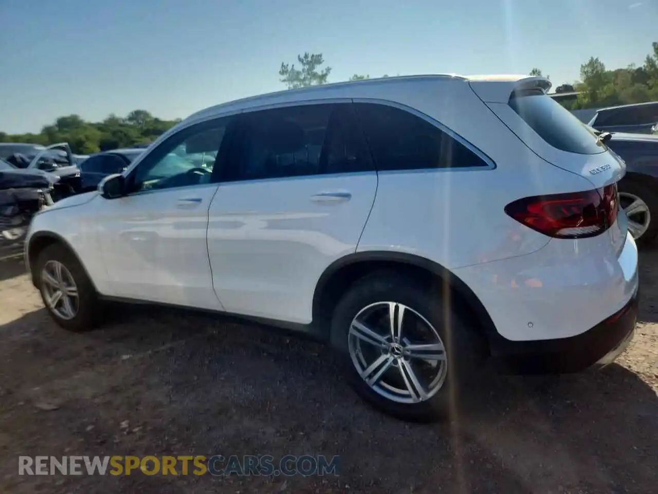 2 Photograph of a damaged car W1N0G8EB6MF925379 MERCEDES-BENZ GLC-CLASS 2021