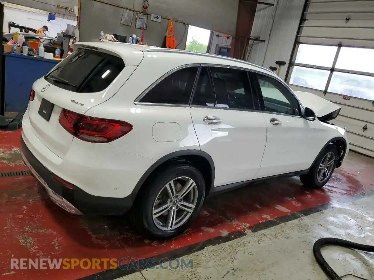 3 Photograph of a damaged car W1N0G8EB8MF939736 MERCEDES-BENZ GLC-CLASS 2021