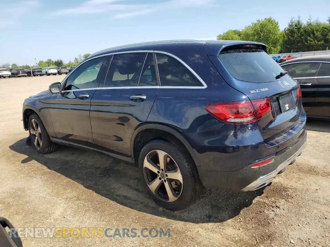 2 Photograph of a damaged car W1N0G8EB9MF962300 MERCEDES-BENZ GLC-CLASS 2021