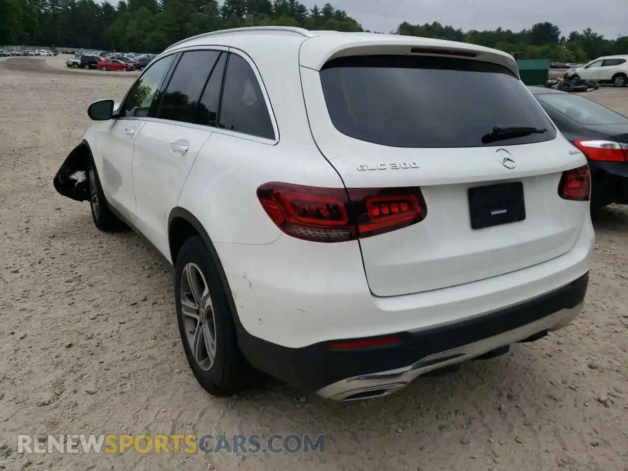 3 Photograph of a damaged car W1N0G8EBXMF878941 MERCEDES-BENZ GLC-CLASS 2021