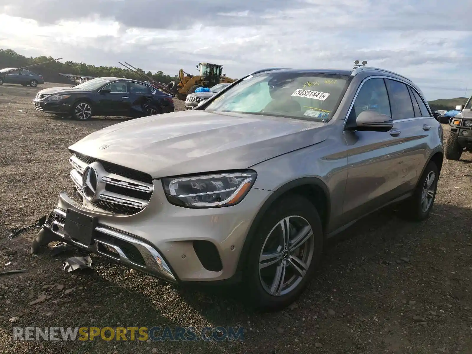 2 Photograph of a damaged car W1N0G8EBXMF890054 MERCEDES-BENZ GLC-CLASS 2021