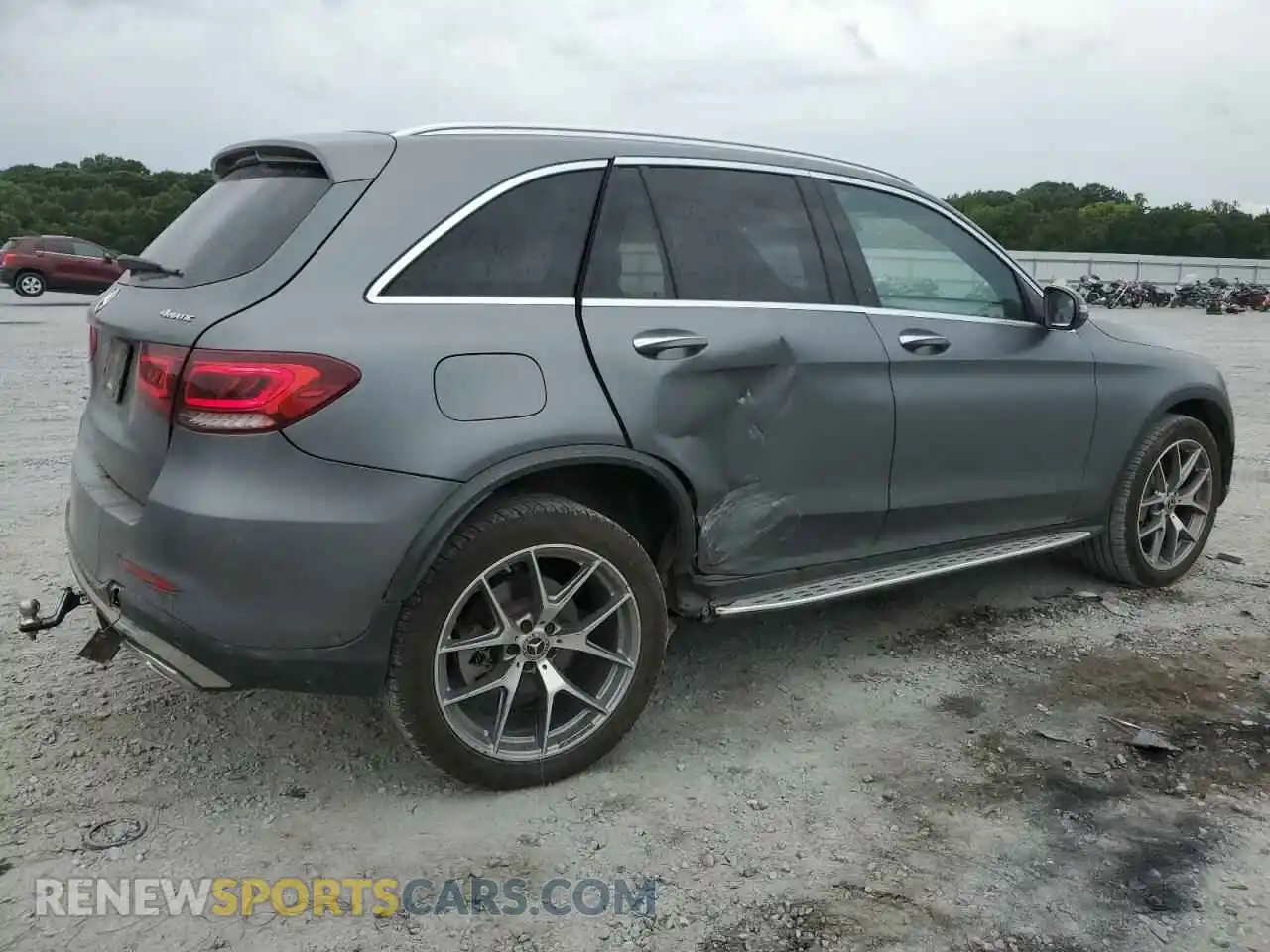 3 Photograph of a damaged car W1N0G8EBXMF985262 MERCEDES-BENZ GLC-CLASS 2021