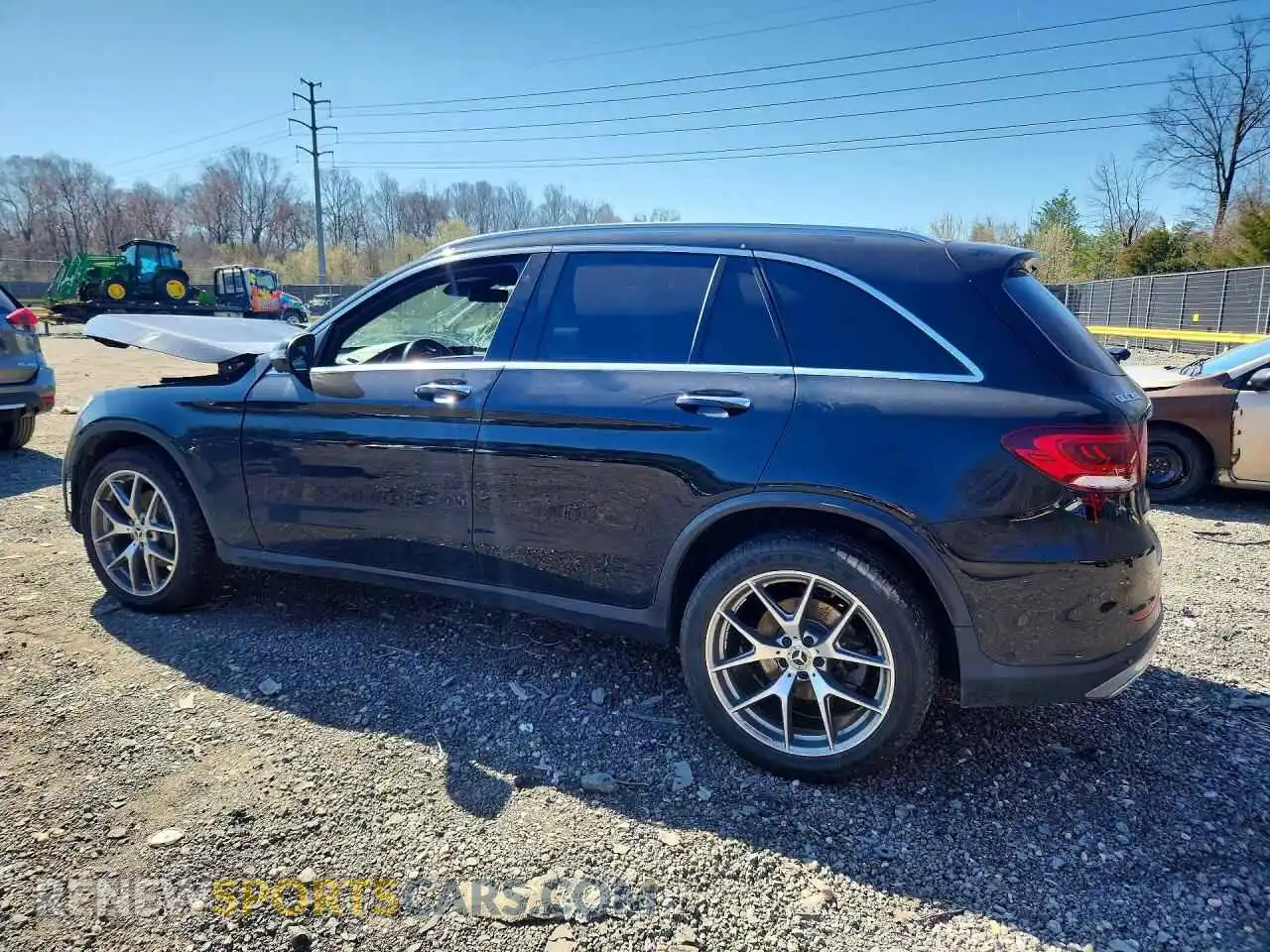 2 Photograph of a damaged car W1N0G8EBXMV285117 MERCEDES-BENZ GLC-CLASS 2021