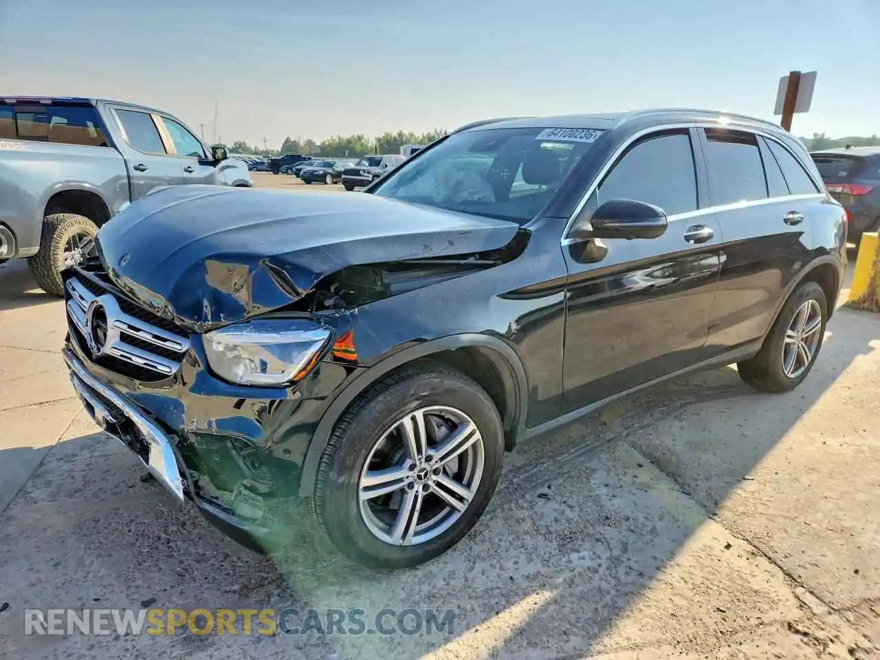 2 Photograph of a damaged car W1N0G8EBXMV314177 MERCEDES-BENZ GLC-CLASS 2021