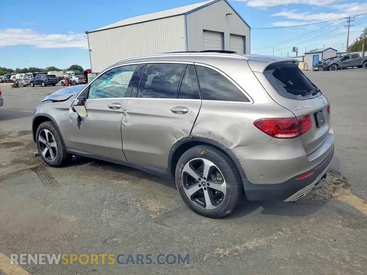 2 Photograph of a damaged car W1N0G8EBXMV322960 MERCEDES-BENZ GLC-CLASS 2021