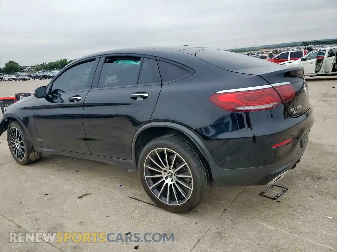 2 Photograph of a damaged car W1N0J8EB5MF877312 MERCEDES-BENZ GLC-CLASS 2021