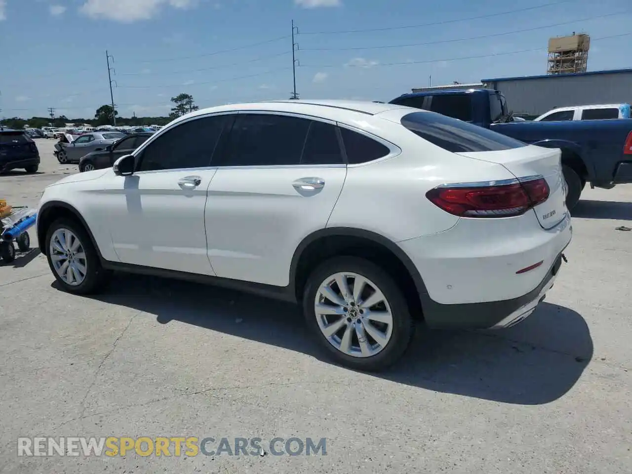 2 Photograph of a damaged car W1N0J8EB5MG005254 MERCEDES-BENZ GLC-CLASS 2021