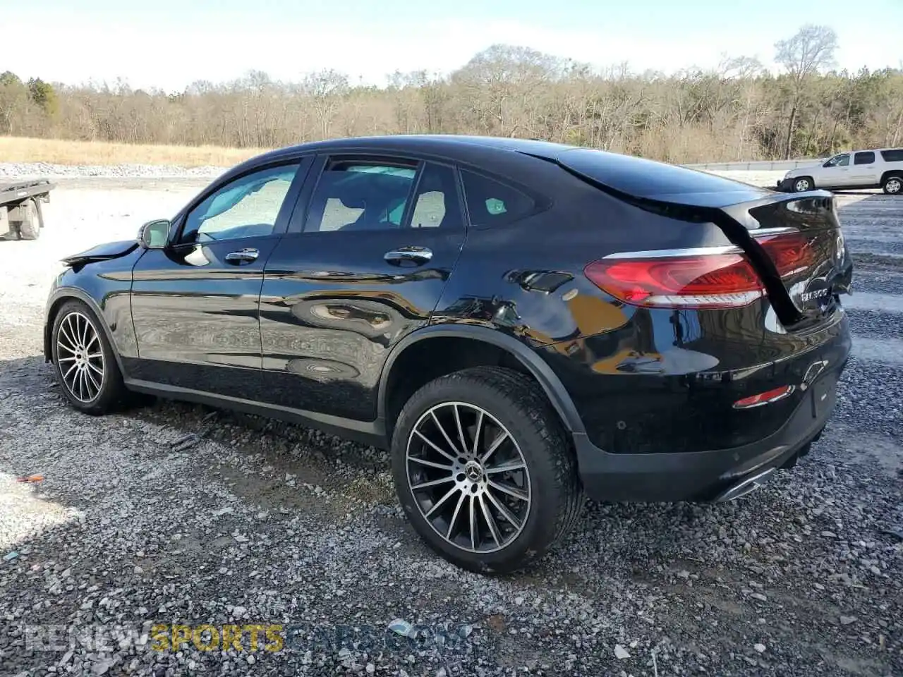 2 Photograph of a damaged car W1N0J8EB7MF889574 MERCEDES-BENZ GLC-CLASS 2021