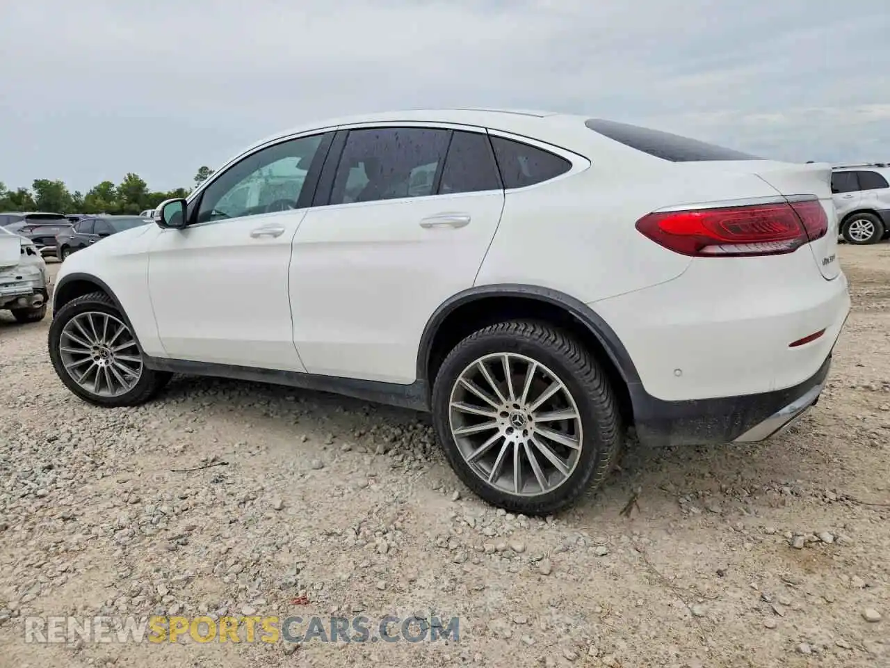 2 Фотография поврежденного автомобиля W1N0J8EB7MF915686 MERCEDES-BENZ GLC-CLASS 2021